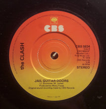 Load image into Gallery viewer, The Clash : Clash City Rockers (7", Single, RE)