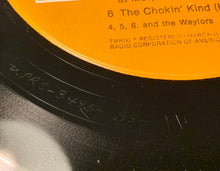 Load image into Gallery viewer, Waylon Jennings : Hangin' On (LP, Album, Roc)