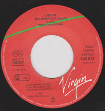 Load image into Gallery viewer, Japan : Gentlemen Take Polaroids (7", Single)