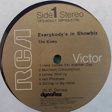 Load image into Gallery viewer, The Kinks : Everybody's In Showbiz (2xLP, Album, RE)