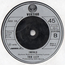 Load image into Gallery viewer, Thin Lizzy : The Boys Are Back In Town (7", Single)