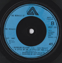Load image into Gallery viewer, The Monkees : The Monkees EP (7", EP, Single)
