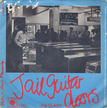 Load image into Gallery viewer, The Clash : Clash City Rockers (7", Single)