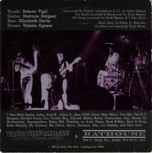 Load image into Gallery viewer, 7 Year Bitch : Lorna / No Fuckin' War / You Smell Lonely (7", EP, Pur)