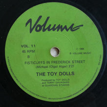 Load image into Gallery viewer, Toy Dolls : Nellie The Elephant (7", Single)