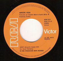 Load image into Gallery viewer, Depeche Mode : New Life (Nueva Vida) (7", Single)