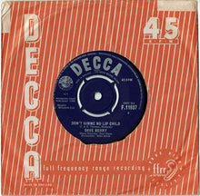Load image into Gallery viewer, Dave Berry : The Crying Game (7", Single)