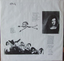 Load image into Gallery viewer, Edie Brickell & New Bohemians : Shooting Rubberbands At The Stars (LP, Album)