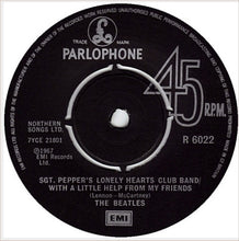 Load image into Gallery viewer, The Beatles : Sgt. Pepper's Lonely Hearts Club Band / With A Little Help From My Friends (7", Single)