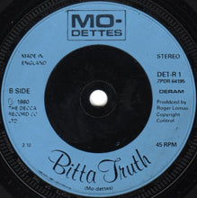 Load image into Gallery viewer, Mo-Dettes : Paint It Black (7", Single)