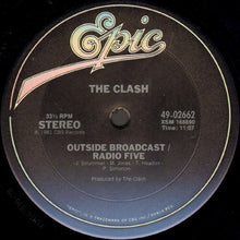 Load image into Gallery viewer, The Clash : This Is Radio Clash (12")