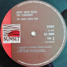 Load image into Gallery viewer, Jimmy Smith : Jimmy Smith Plays The Standards (LP, Comp)