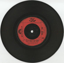 Load image into Gallery viewer, The Chords (2) : Something's Missing (7", Single, Red)