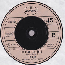 Load image into Gallery viewer, Twiggy (2) : Here I Go Again (7", Single, Pic)