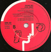 Load image into Gallery viewer, T'Pau : Valentine (7", Single, Pap)