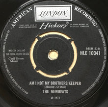 Load image into Gallery viewer, The Newbeats : Run, Baby, Run (Back Into My Arms) (7", Single)