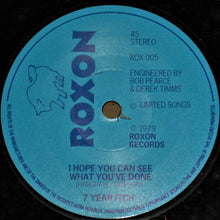 Load image into Gallery viewer, 7 Year Itch (2) : Friday Evening Smile (7", Single)