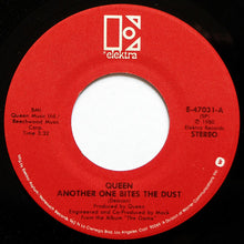 Load image into Gallery viewer, Queen : Another One Bites The Dust (7", Single, SP )