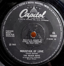 Load image into Gallery viewer, The Beach Boys : Then I Kissed Her (7", Single, Sol)