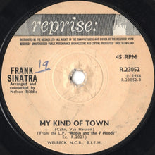 Load image into Gallery viewer, Frank Sinatra : Strangers In The Night (7", Single, Sol)