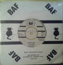 Load image into Gallery viewer, The Cats (2) : Swing Low (7", Single, Sid)
