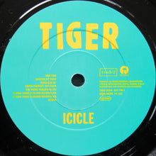 Load image into Gallery viewer, Tiger (6) : My Puppet Pal (7", Single)
