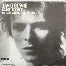 Load image into Gallery viewer, David Bowie : Space Oddity / The Man Who Sold The World (7", Single, Hol)
