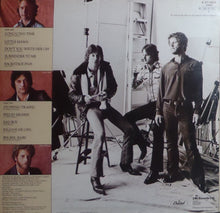 Load image into Gallery viewer, McGuinn, Clark &amp; Hillman : McGuinn, Clark &amp; Hillman (LP, Album)
