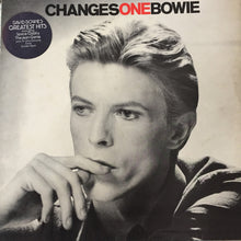 Load image into Gallery viewer, David Bowie : ChangesOneBowie (LP, Comp, RE, Bla)
