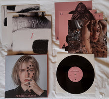 Load image into Gallery viewer, Hayley Williams : Petals For Armor (3x10&quot;, Album + Box, Ltd)
