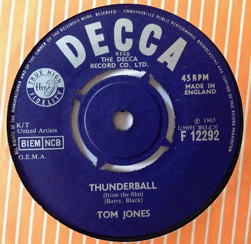 Tom Jones : Thunderball (7