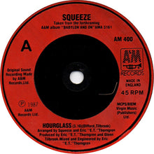 Load image into Gallery viewer, Squeeze (2) : Hourglass (7&quot;, Single, Red)
