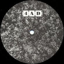 Load image into Gallery viewer, Cocteau Twins : Peppermint Pig (12", EP, Sat)
