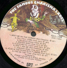 Load image into Gallery viewer, Lindisfarne : Lindisfarne&#39;s Finest Hour (LP, Comp)
