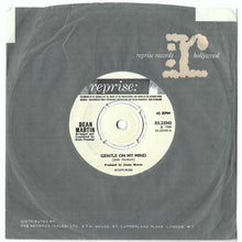 Load image into Gallery viewer, Dean Martin : Gentle On My Mind / That Old Time Feelin&#39; (7&quot;, Single)
