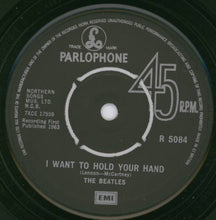 Load image into Gallery viewer, The Beatles : I Want To Hold Your Hand c/w This Boy (7&quot;, Single, RE)
