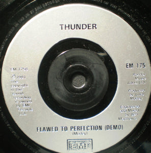 Thunder (3) : Love Walked In (7", Single, Sil)