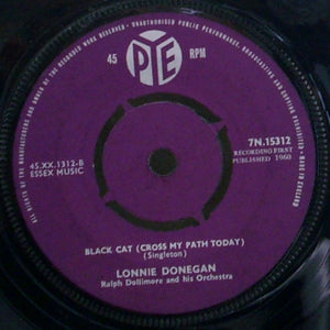 Lonnie Donegan : Lively! (7", Single)