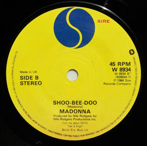 Madonna : Into The Groove (7", Single, Yel)