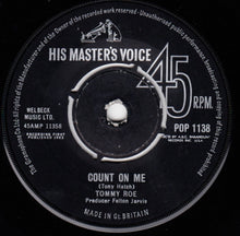 Load image into Gallery viewer, Tommy Roe : The Folk Singer (7&quot;, Single)

