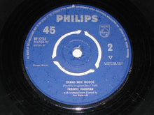 Load image into Gallery viewer, Frankie Vaughan : Hey Mama  (7&quot;, Single)
