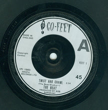 Load image into Gallery viewer, The Beat (2) : Hands Off... She&#39;s Mine / Twist And Crawl (7&quot;, Single, Sil)
