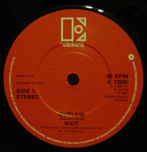 Load image into Gallery viewer, Riot (4) : Outlaw (7&quot;)
