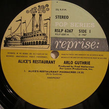 Load image into Gallery viewer, Arlo Guthrie : Alice&#39;s Restaurant (LP, Album)
