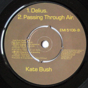 Kate Bush : Army Dreamers (7", Single, Pus)