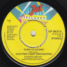 Load image into Gallery viewer, Electric Light Orchestra : Turn To Stone (7&quot;, Single, Kno)
