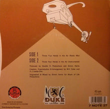 Load image into Gallery viewer, MC Duke &amp; DJ Leader 1 : Throw Your Hands In The Air (7&quot;, Single)
