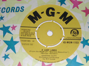Eartha Kitt : A Lady Loves (7", Single)