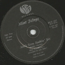Load image into Gallery viewer, Mint Juleps : Every Kinda People (7&quot;, Single)
